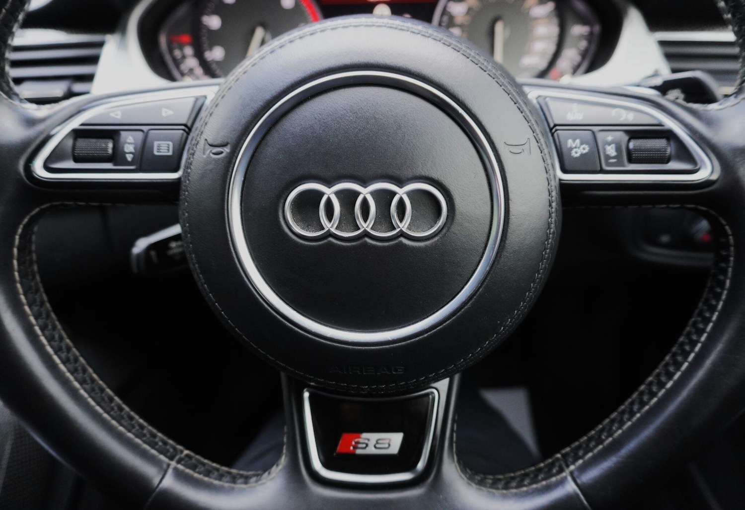 Used Audi S8 2016 for sale - 77191242: Photo 34