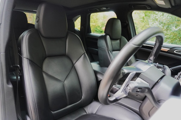 Used Porsche Cayenne 2016 for sale - 76239740: Photo 17