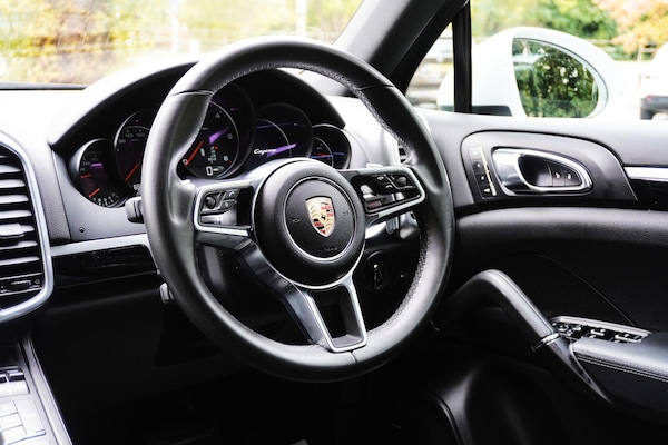 Used Porsche Cayenne 2016 for sale - 76239740: Photo 22