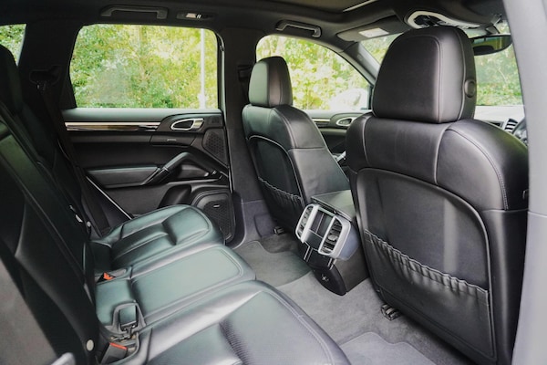 Used Porsche Cayenne 2016 for sale - 76239740: Photo 40