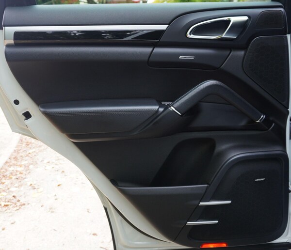 Used Porsche Cayenne 2016 for sale - 76239740: Photo 60