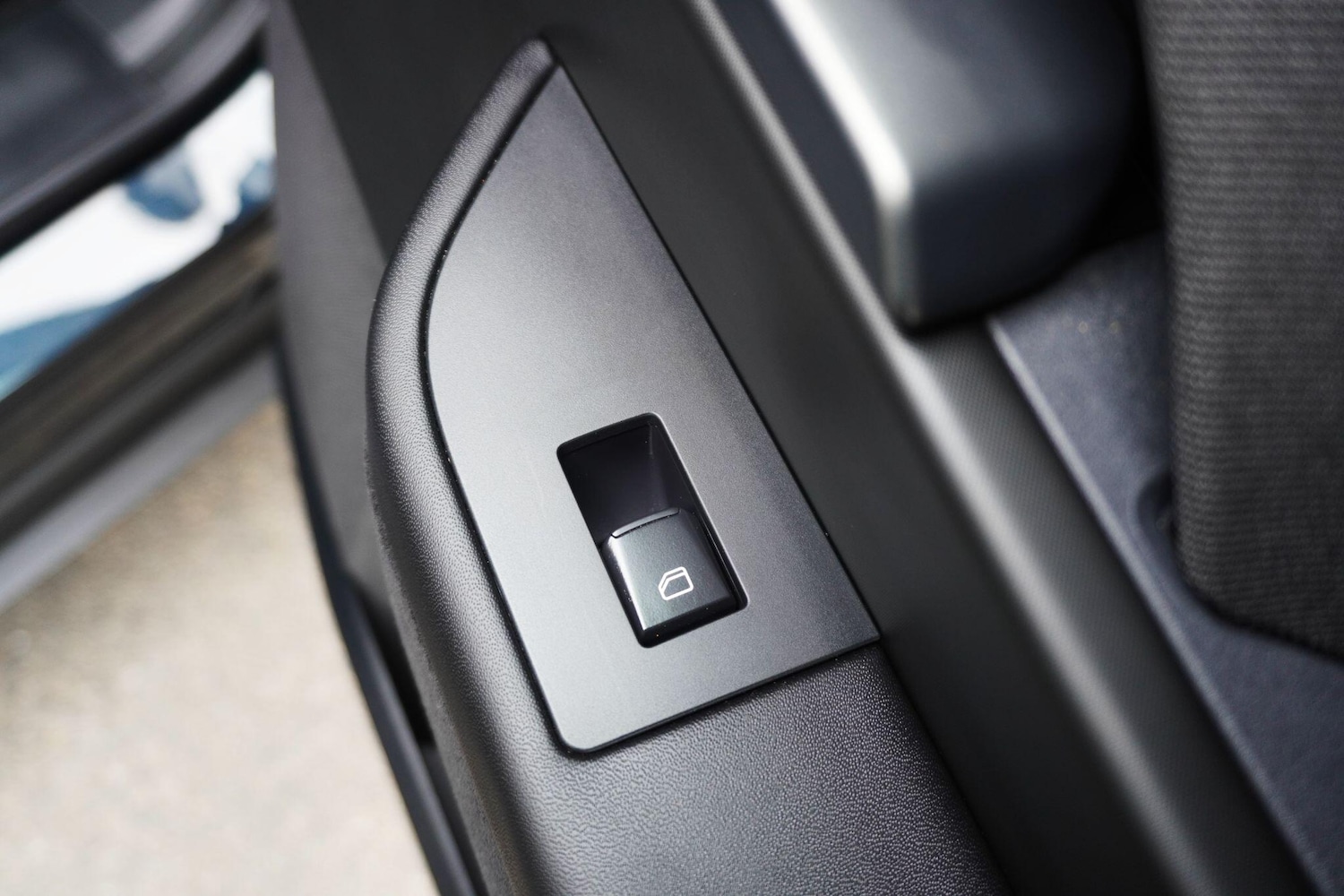 Used Kia EV3 2025 for sale - 78063060: Photo 40