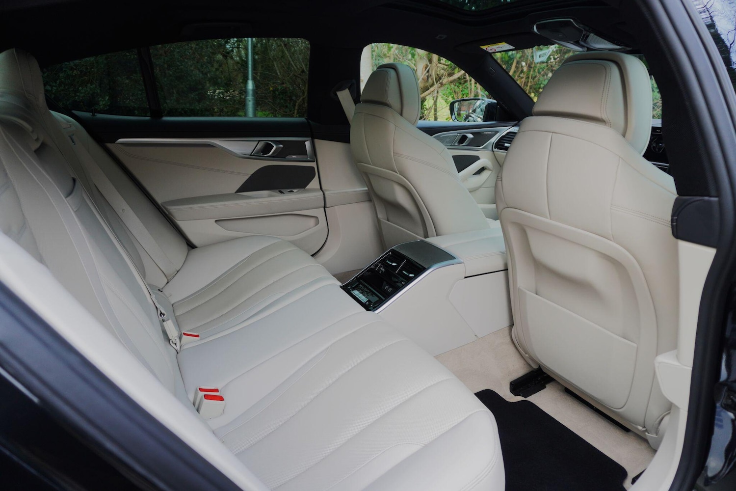 Used BMW 8 Series 2020 for sale - 77029718: Photo 42