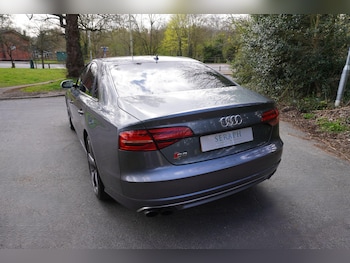 Used Audi S8 2016 for sale - 78062832: Photo