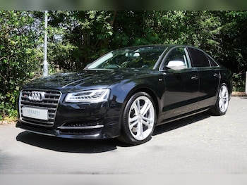 Used Audi S8 2016 for sale - 79049136: Photo