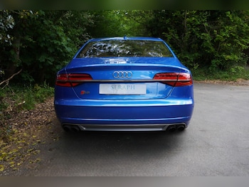 Used Audi S8 2015 for sale - 78491353: Photo