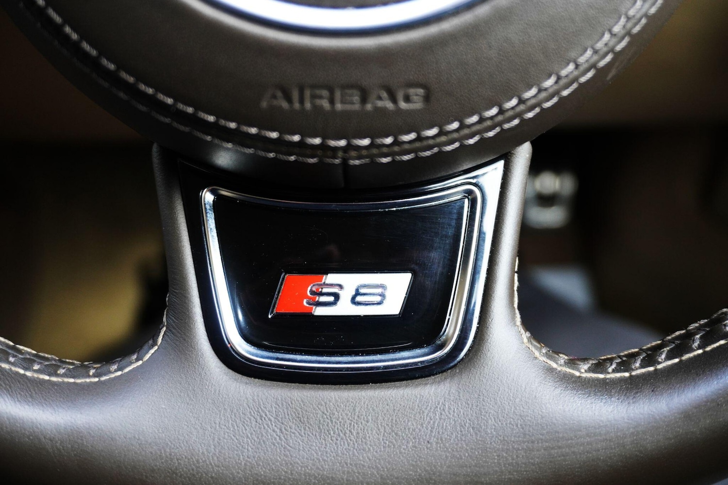 Used Audi S8 2015 for sale - 77190549: Photo 39