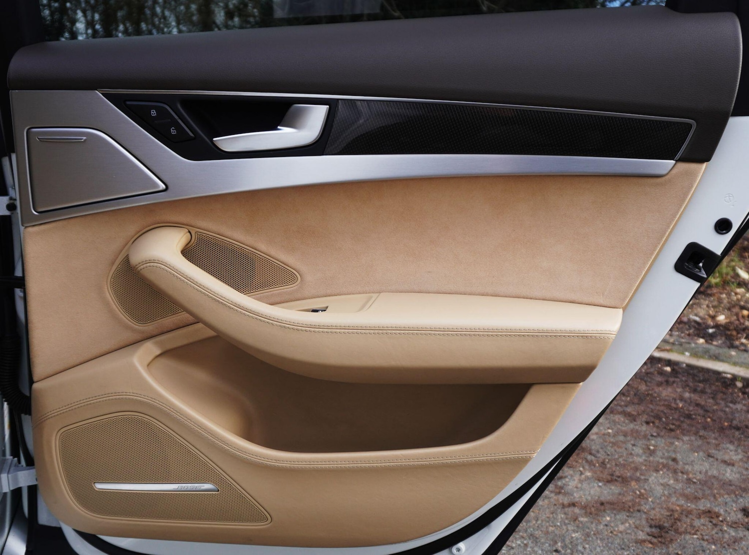 Used Audi S8 2015 for sale - 77190549: Photo 44