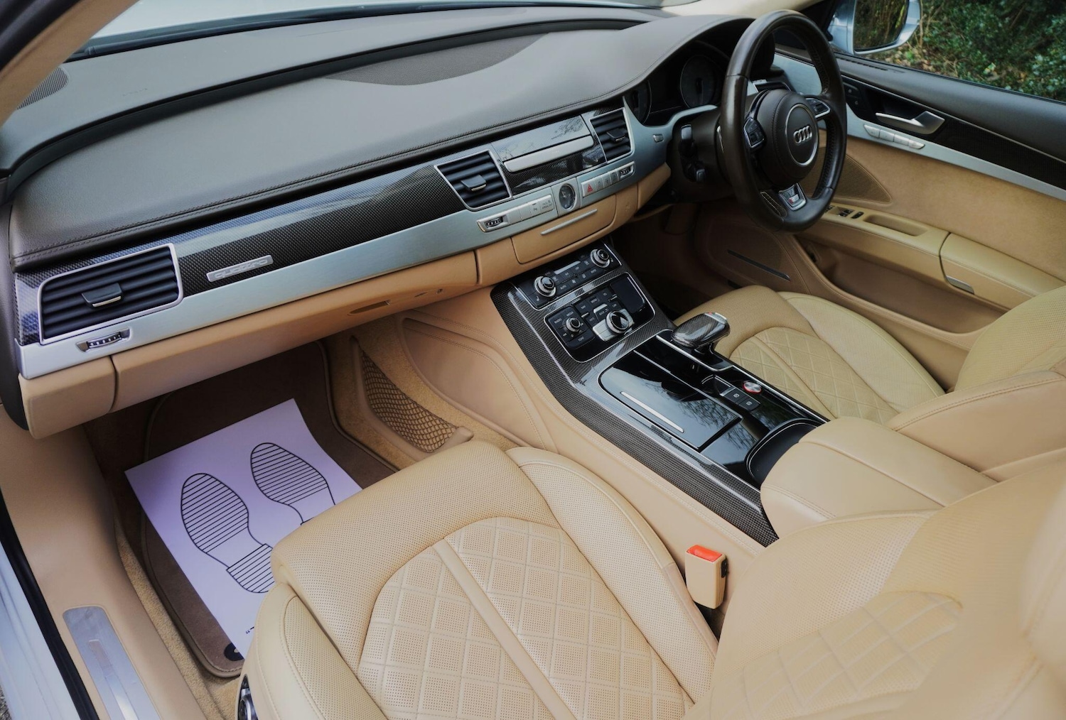 Used Audi S8 2015 for sale - 77190549: Photo 51