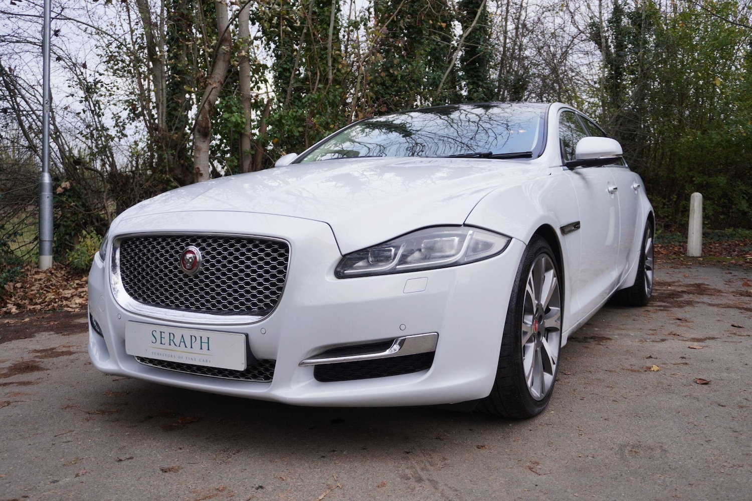 Used Jaguar XJ 2016 for sale - 76702396: Photo 1