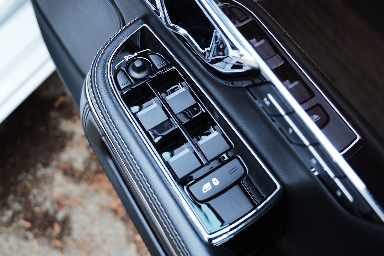 Used Jaguar XJ 2016 for sale - 76702396: Photo 13