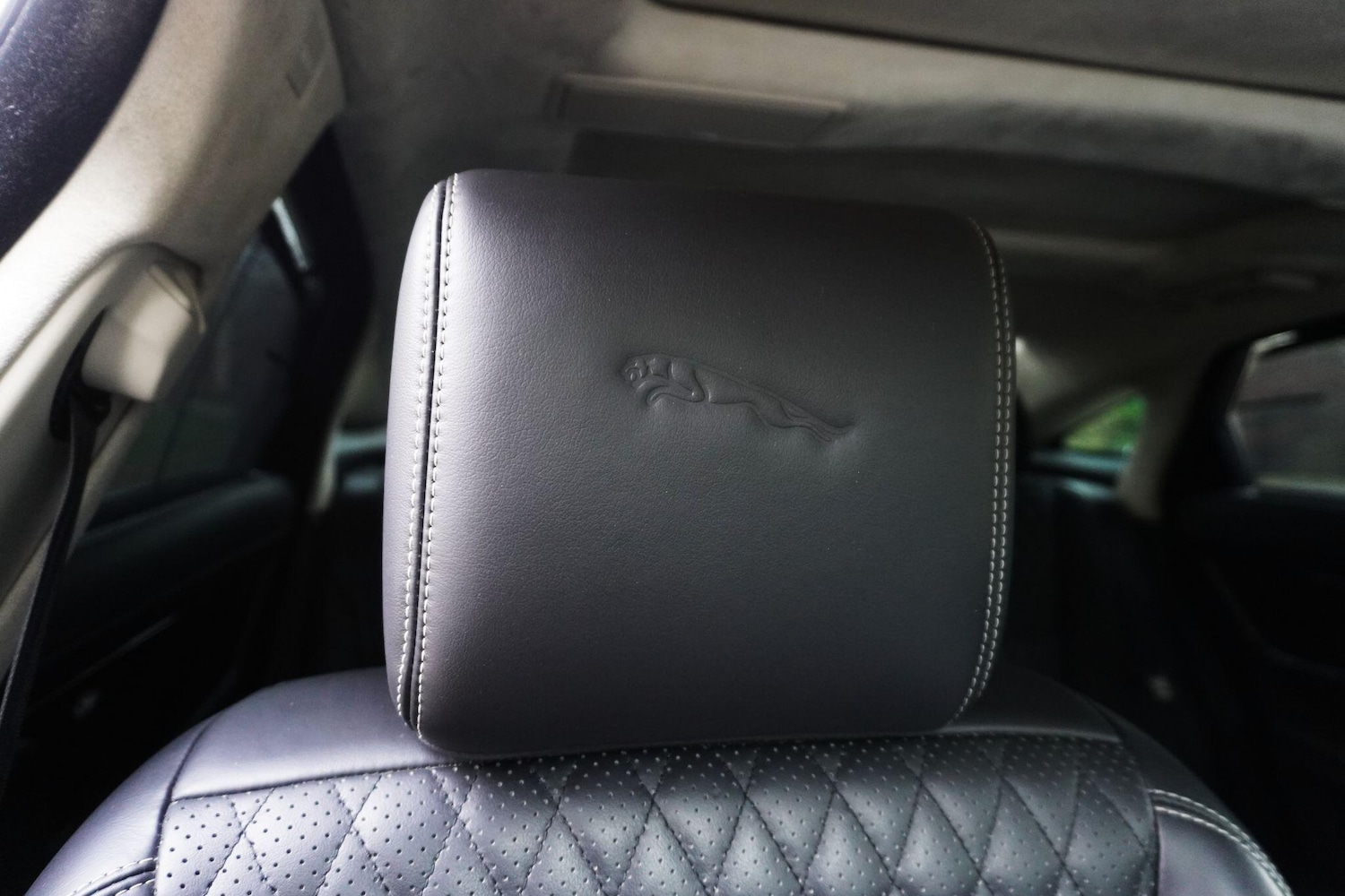 Used Jaguar XJ 2016 for sale - 76702396: Photo 17