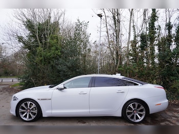 Used Jaguar XJ 2016 for sale - 76702396: Photo