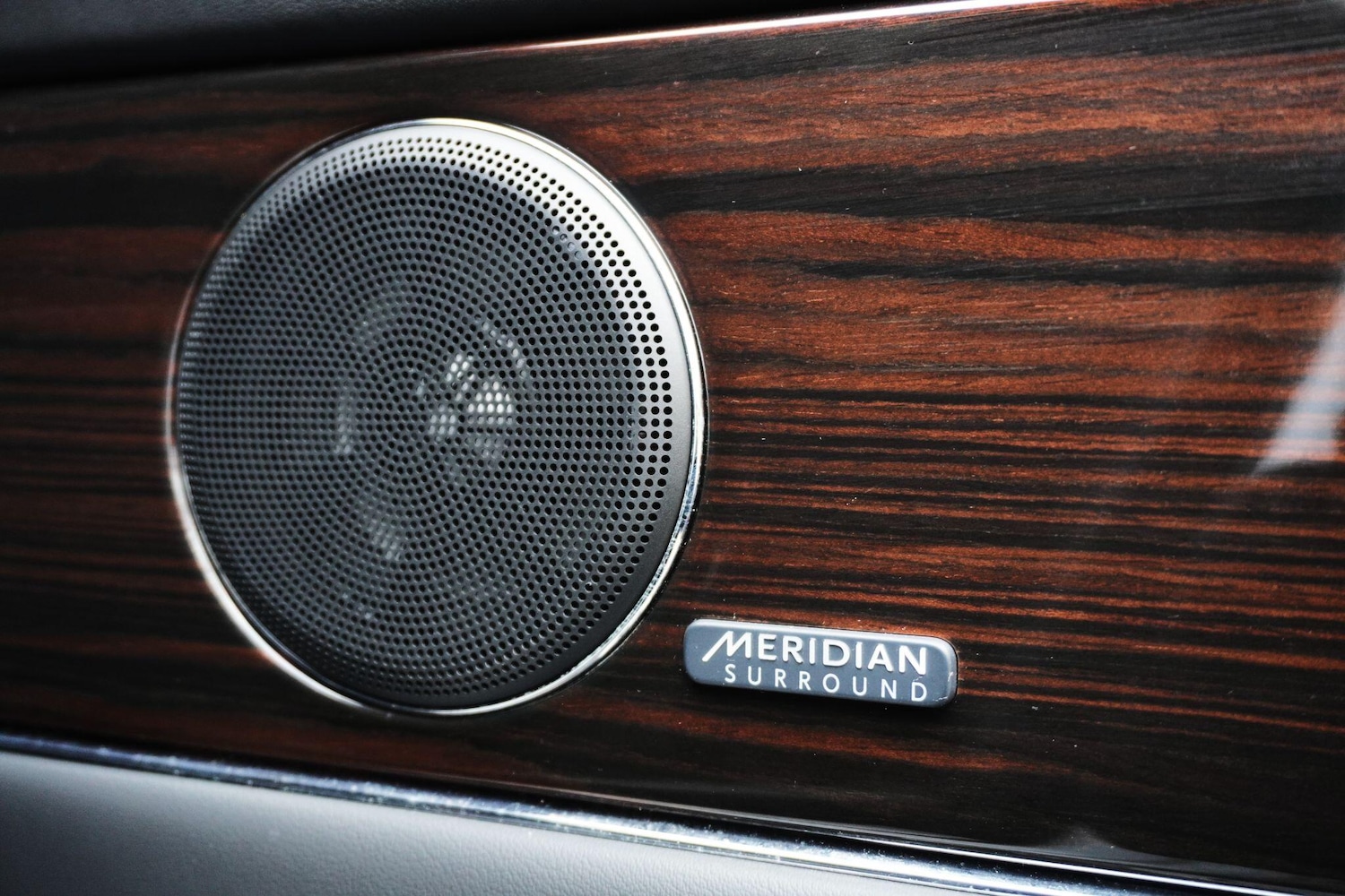 Used Jaguar XJ 2016 for sale - 76702396: Photo 51