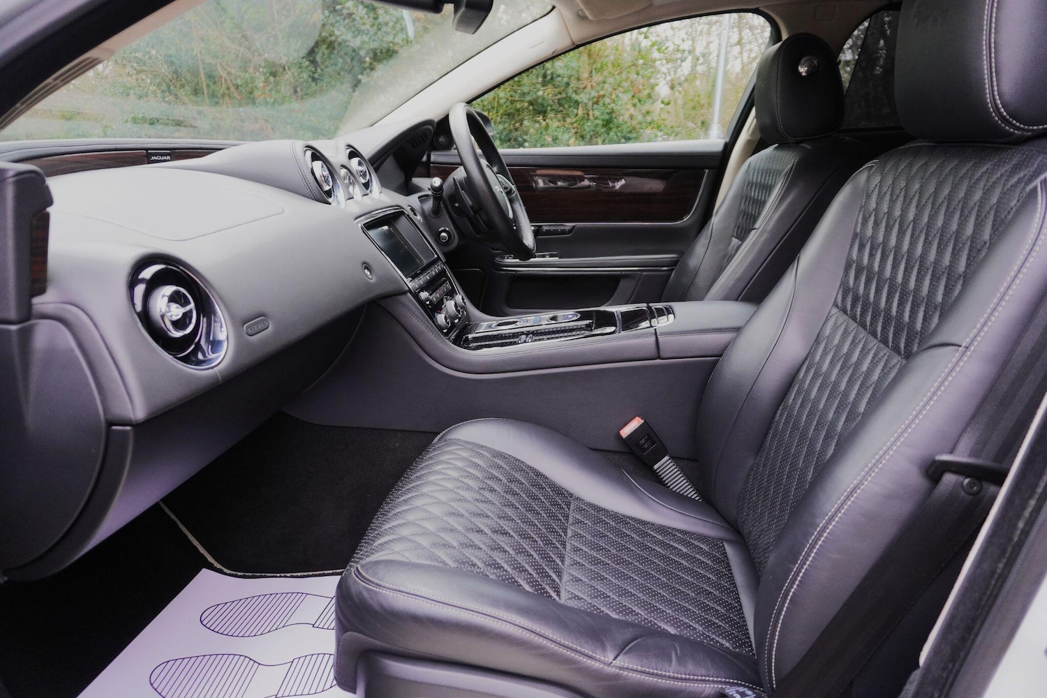 Used Jaguar XJ 2016 for sale - 76702396: Photo 55