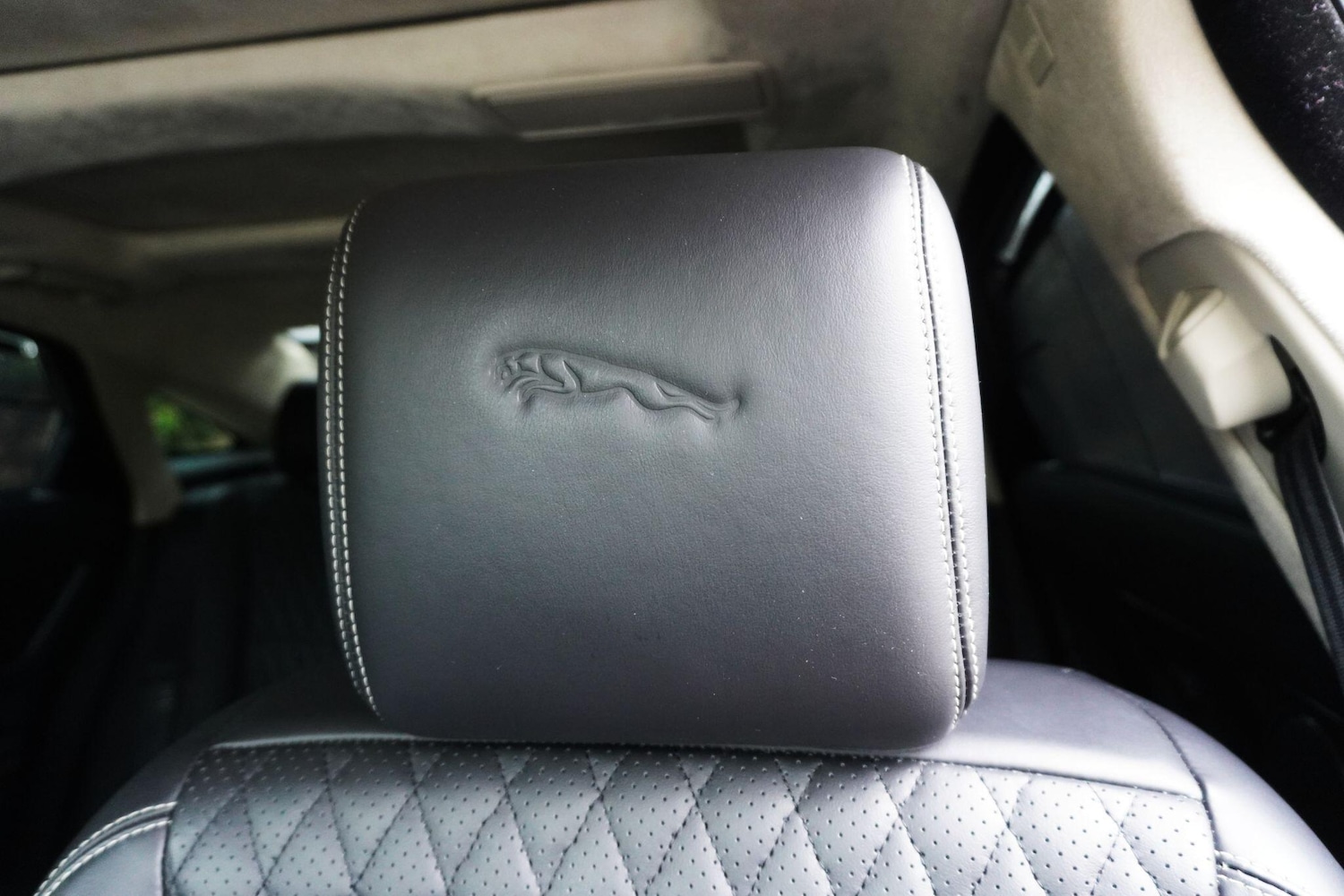 Used Jaguar XJ 2016 for sale - 76702396: Photo 63