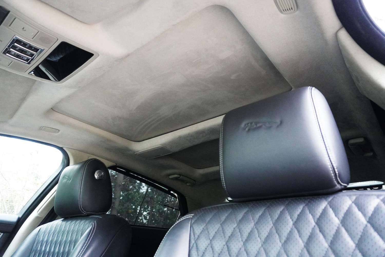 Used Jaguar XJ 2016 for sale - 76702396: Photo 64