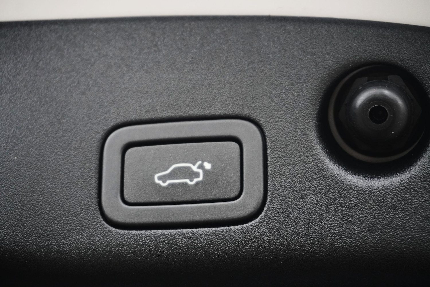 Used Jaguar XJ 2016 for sale - 76702396: Photo 84