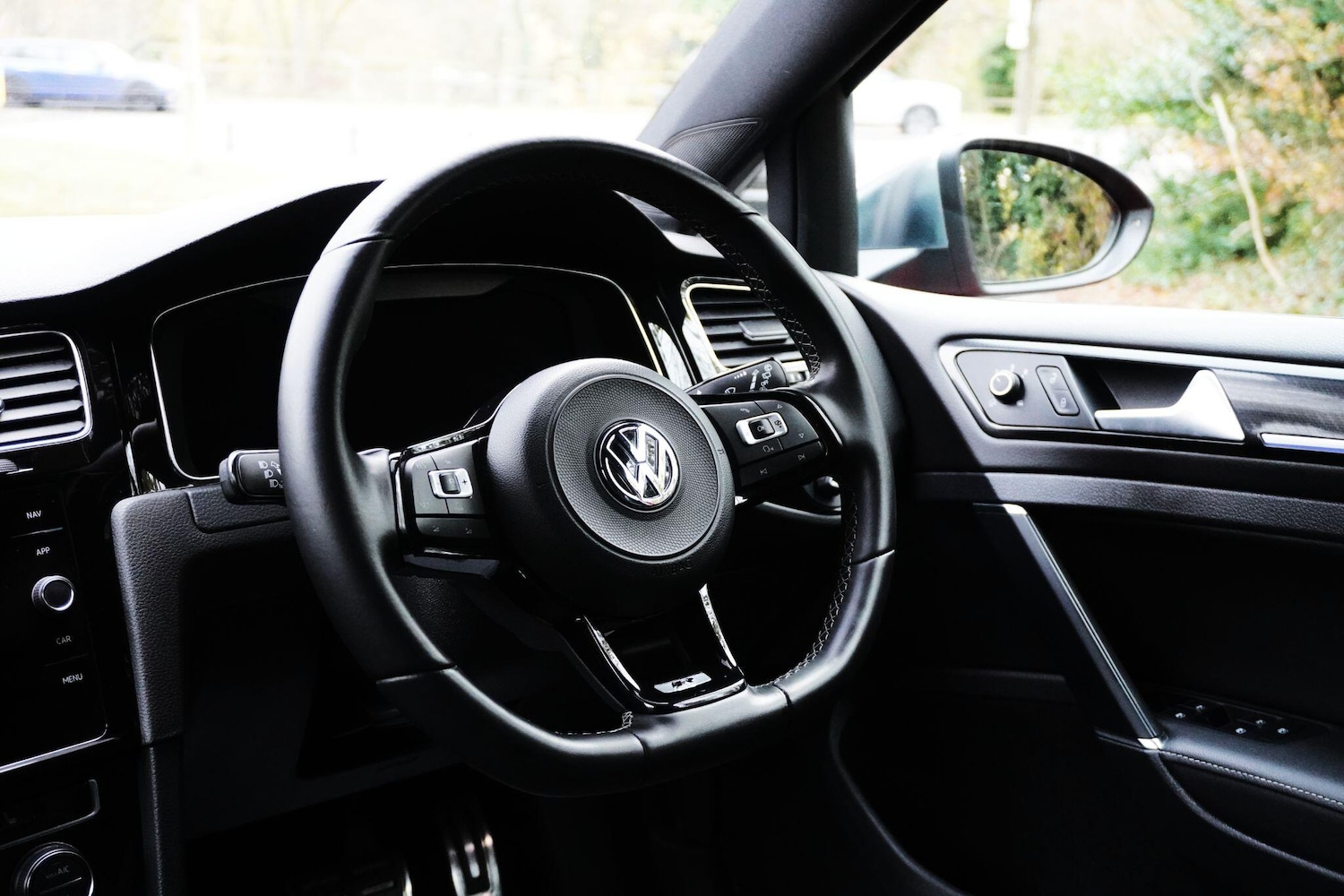 Used Volkswagen Golf 2017 for sale - 76337050: Photo 19