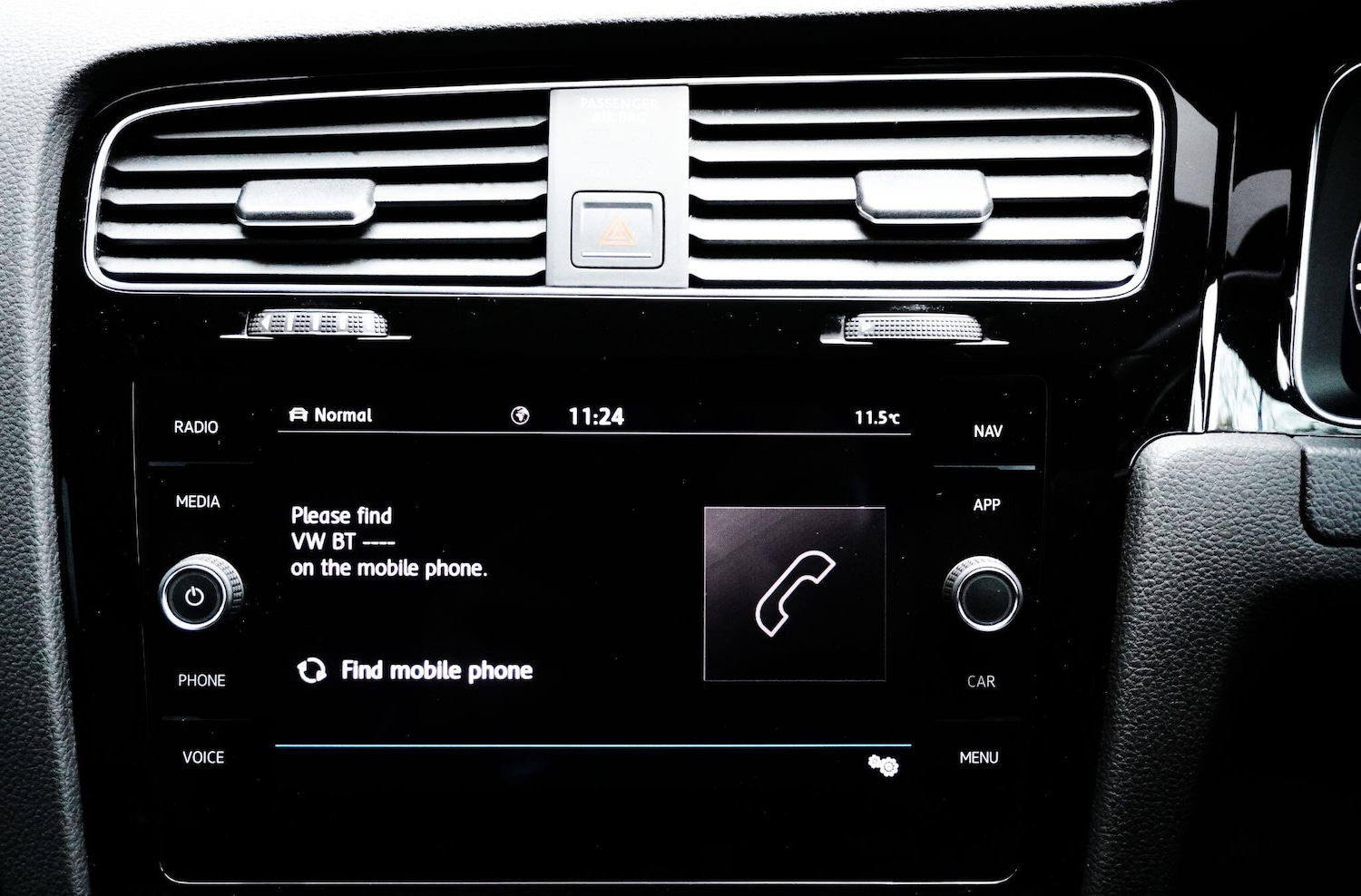 Used Volkswagen Golf 2017 for sale - 76337050: Photo 24