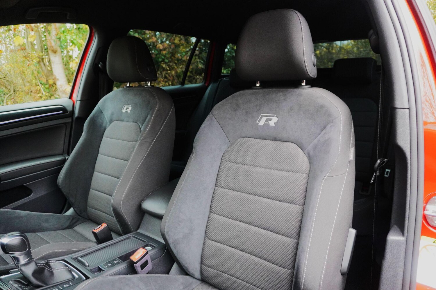 Used Volkswagen Golf 2017 for sale - 76337050: Photo 51