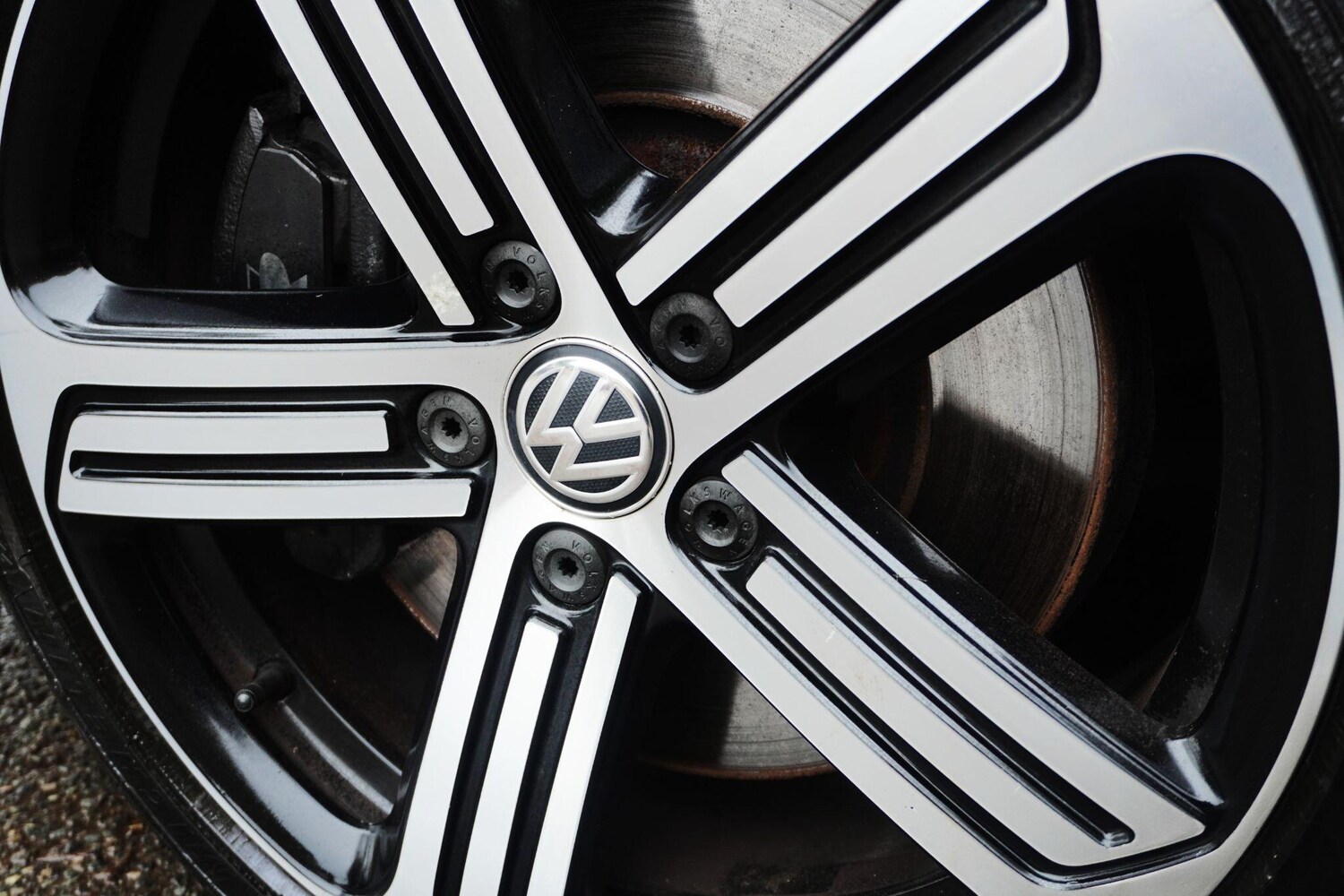 Used Volkswagen Golf 2017 for sale - 76337050: Photo 73