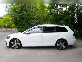 Used Volkswagen Golf 2018 for sale - 75485511: Photo