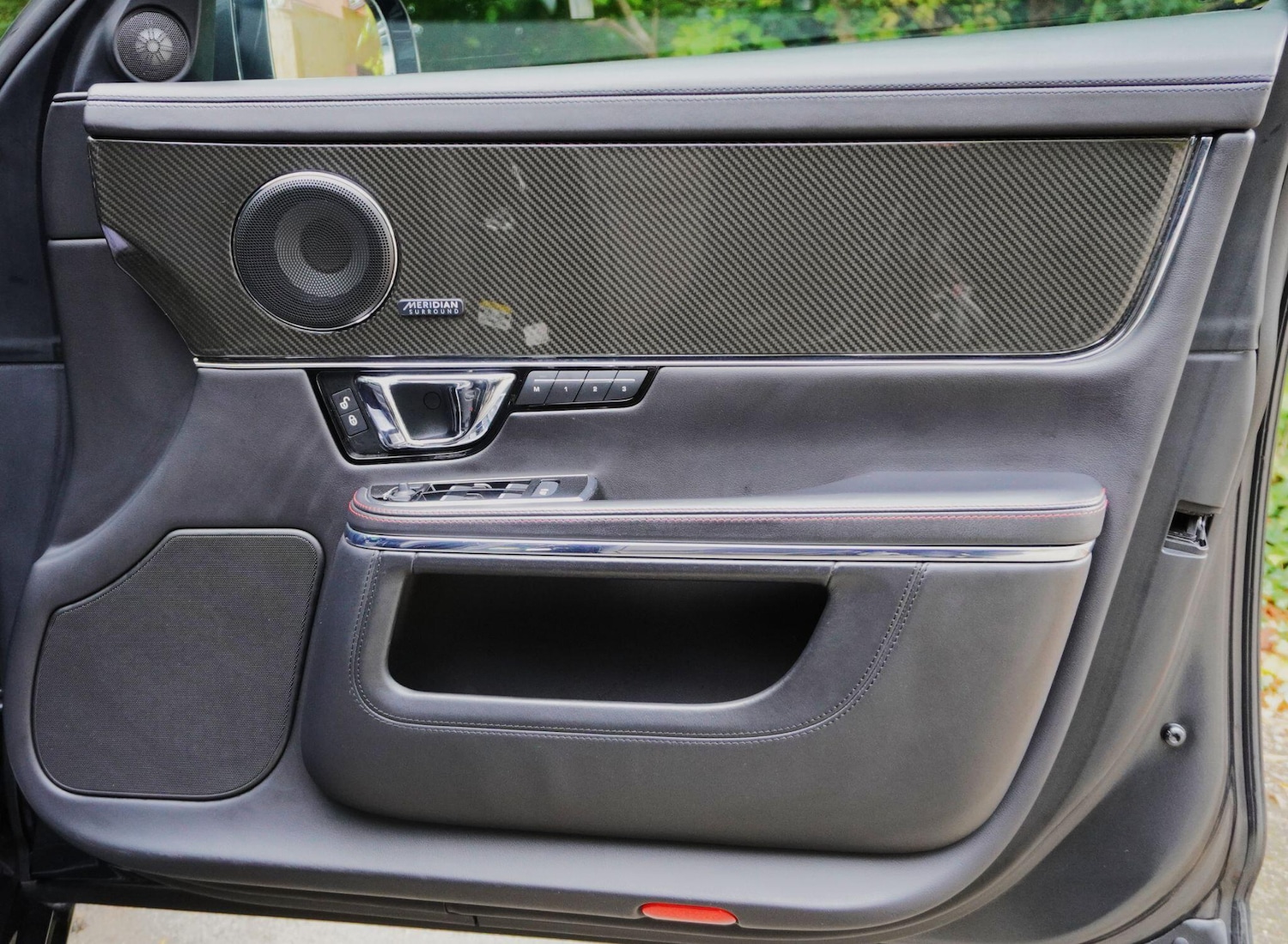 Used Jaguar XJ 2018 for sale - 77279304: Photo 11