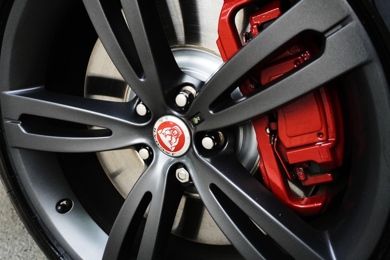 Used Jaguar XJ 2018 for sale - 77279304: Photo 87