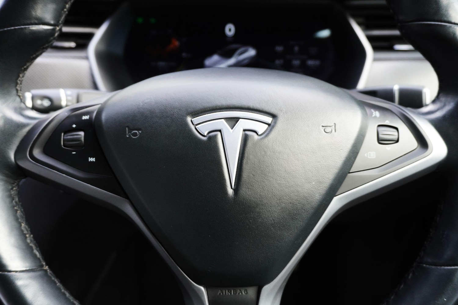 Used Tesla Model S 2018 for sale - 77098052: Photo 29