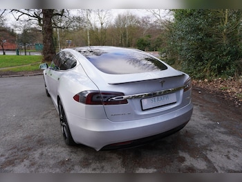 Used Tesla Model S 2018 for sale - 77098052: Photo