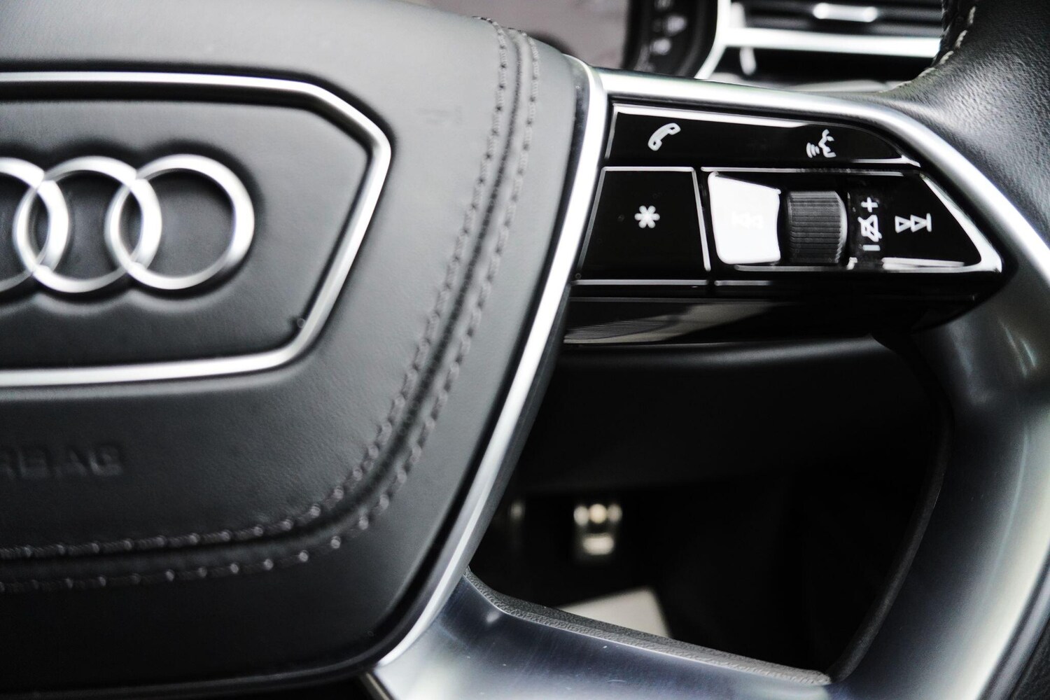 Used Audi A8 2020 for sale - 78063071: Photo 44