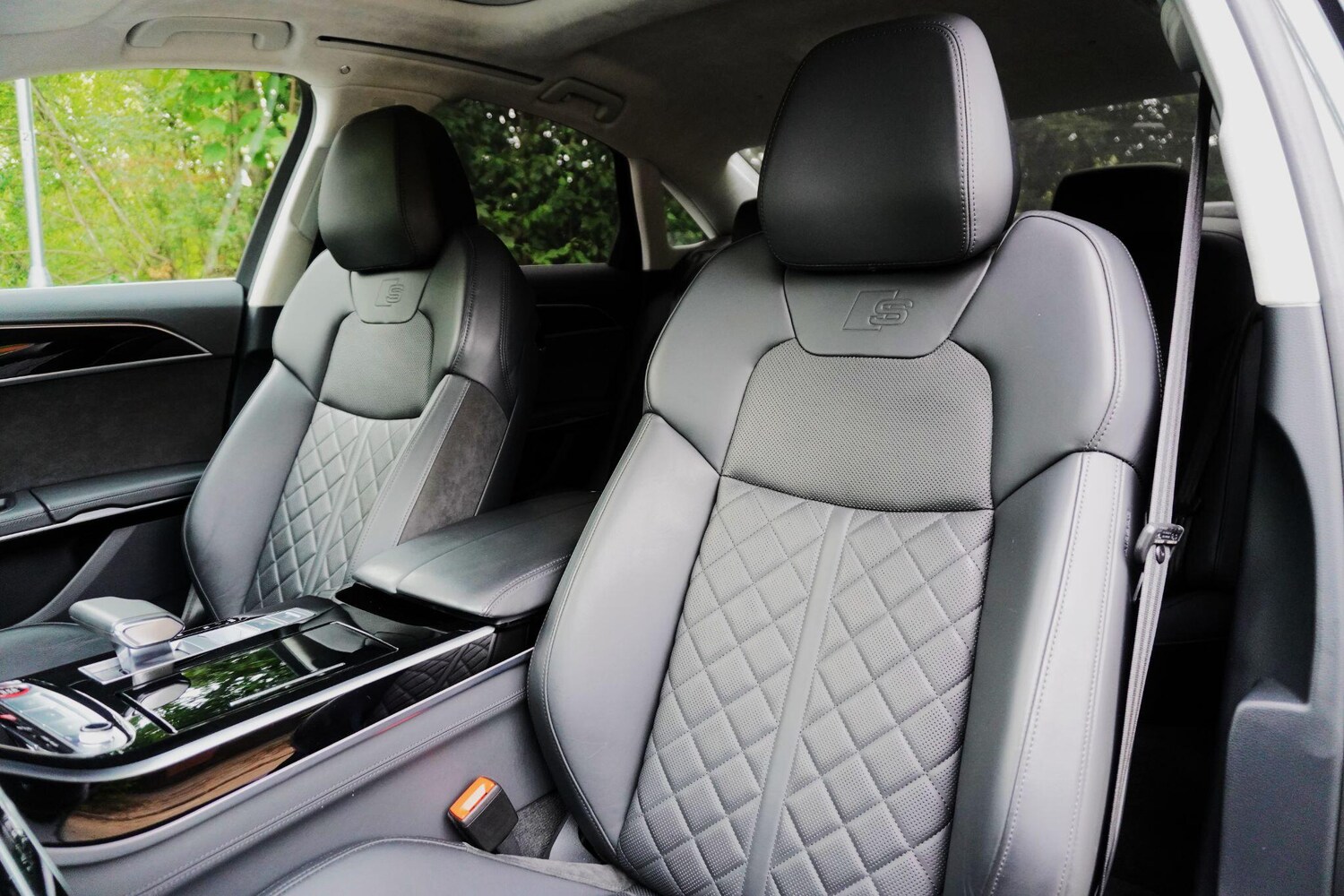 Used Audi A8 2020 for sale - 78063071: Photo 65