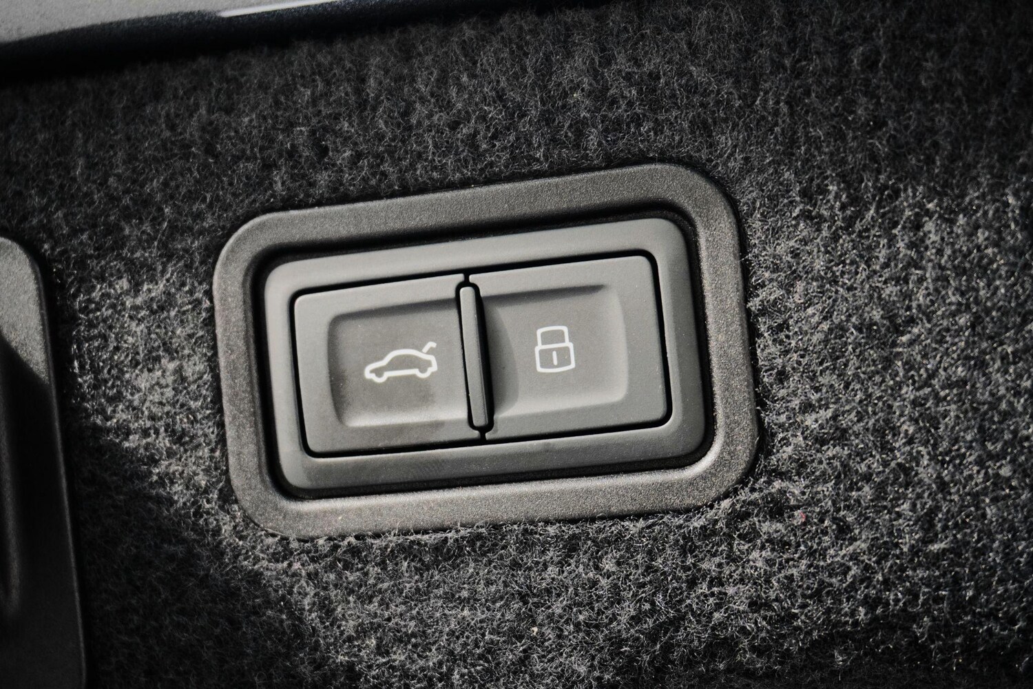 Used Audi A8 2020 for sale - 78063071: Photo 90