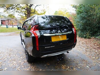 Used Mitsubishi Shogun Sport 2018 for sale - 76995701: Photo