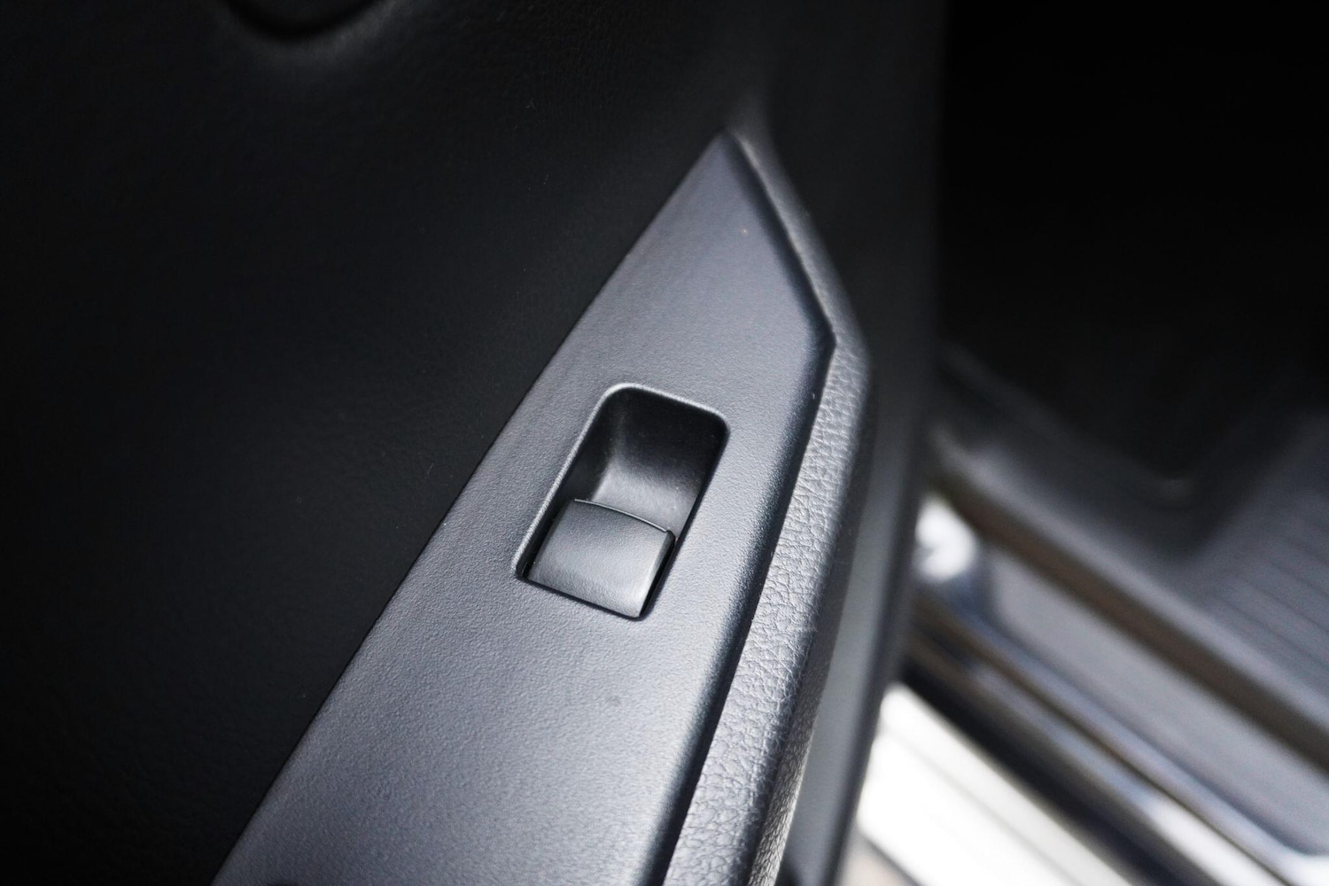 Used Mitsubishi Shogun Sport for sale - 76995701: Photo 54