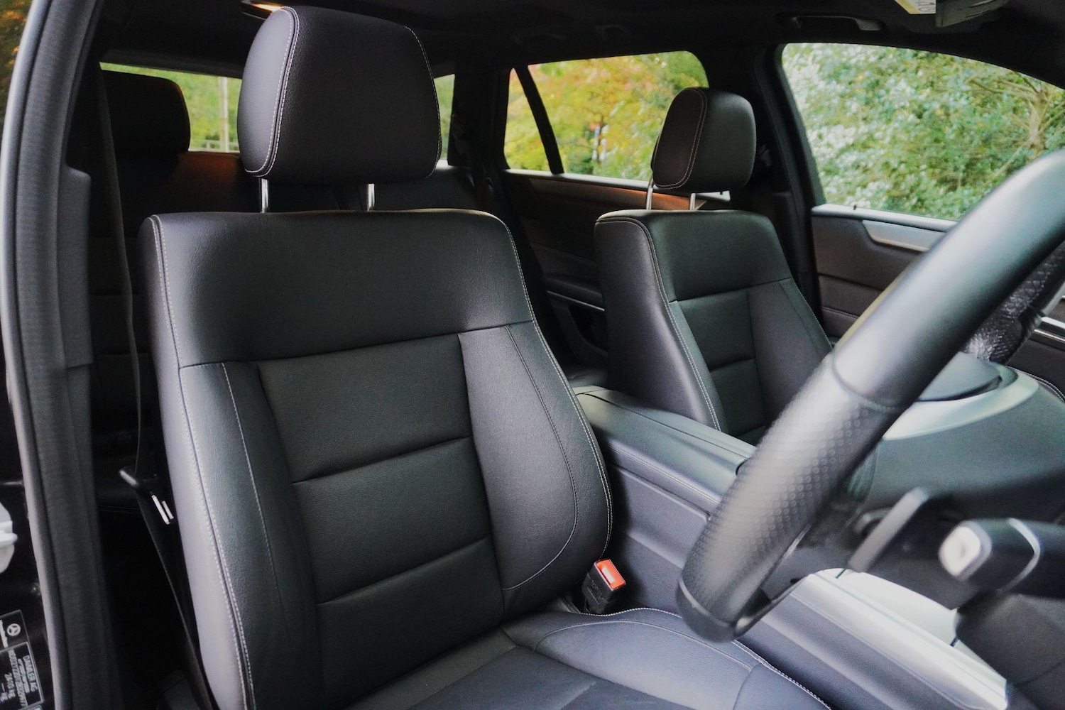 Used Mercedes-Benz E Class 2016 for sale - 76991541: Photo 16