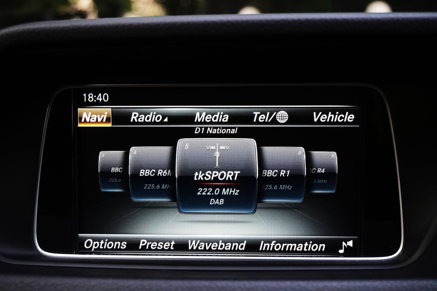 Used Mercedes-Benz E Class 2016 for sale - 76991541: Photo 24