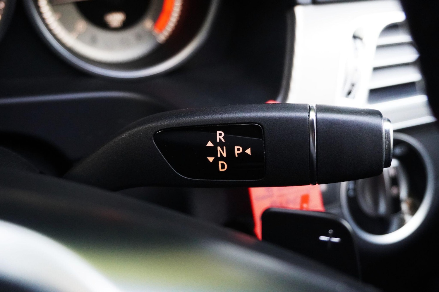 Used Mercedes-Benz E Class 2016 for sale - 76991541: Photo 35