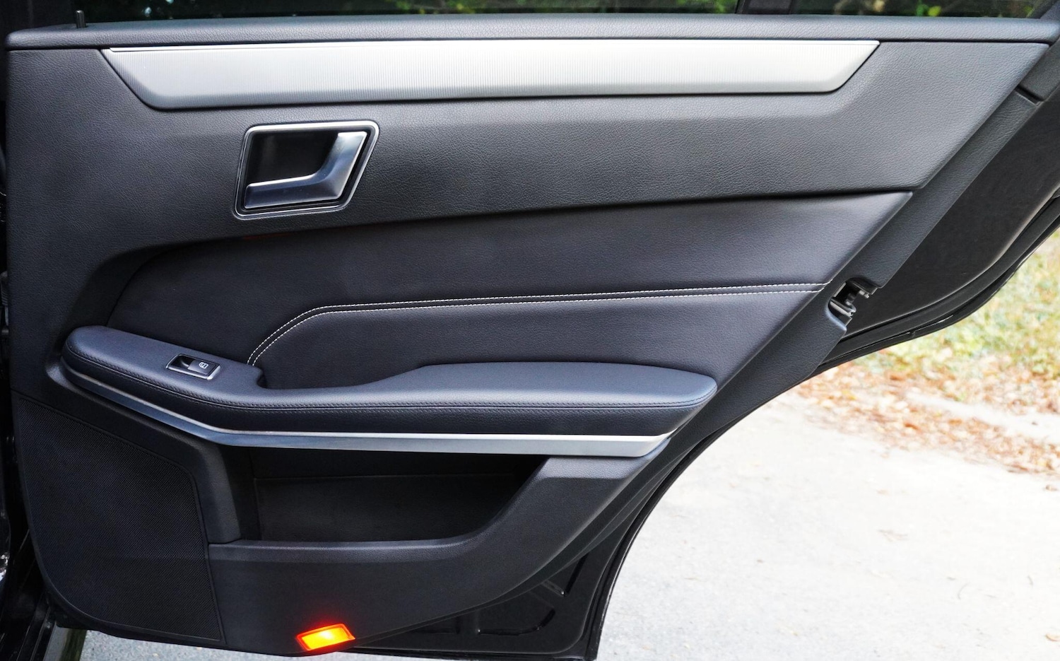 Used Mercedes-Benz E Class 2016 for sale - 76991541: Photo 40