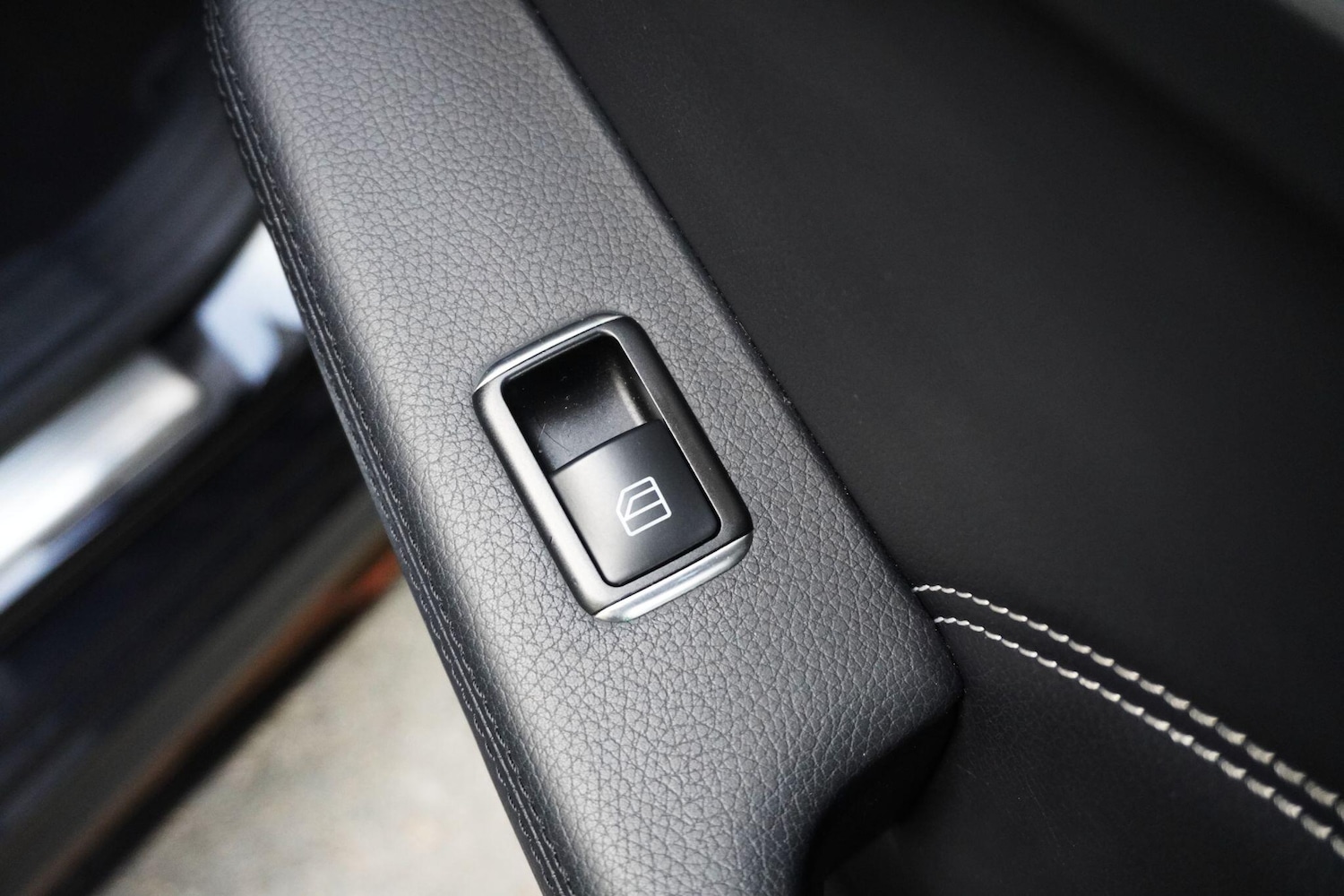 Used Mercedes-Benz E Class 2016 for sale - 76991541: Photo 42