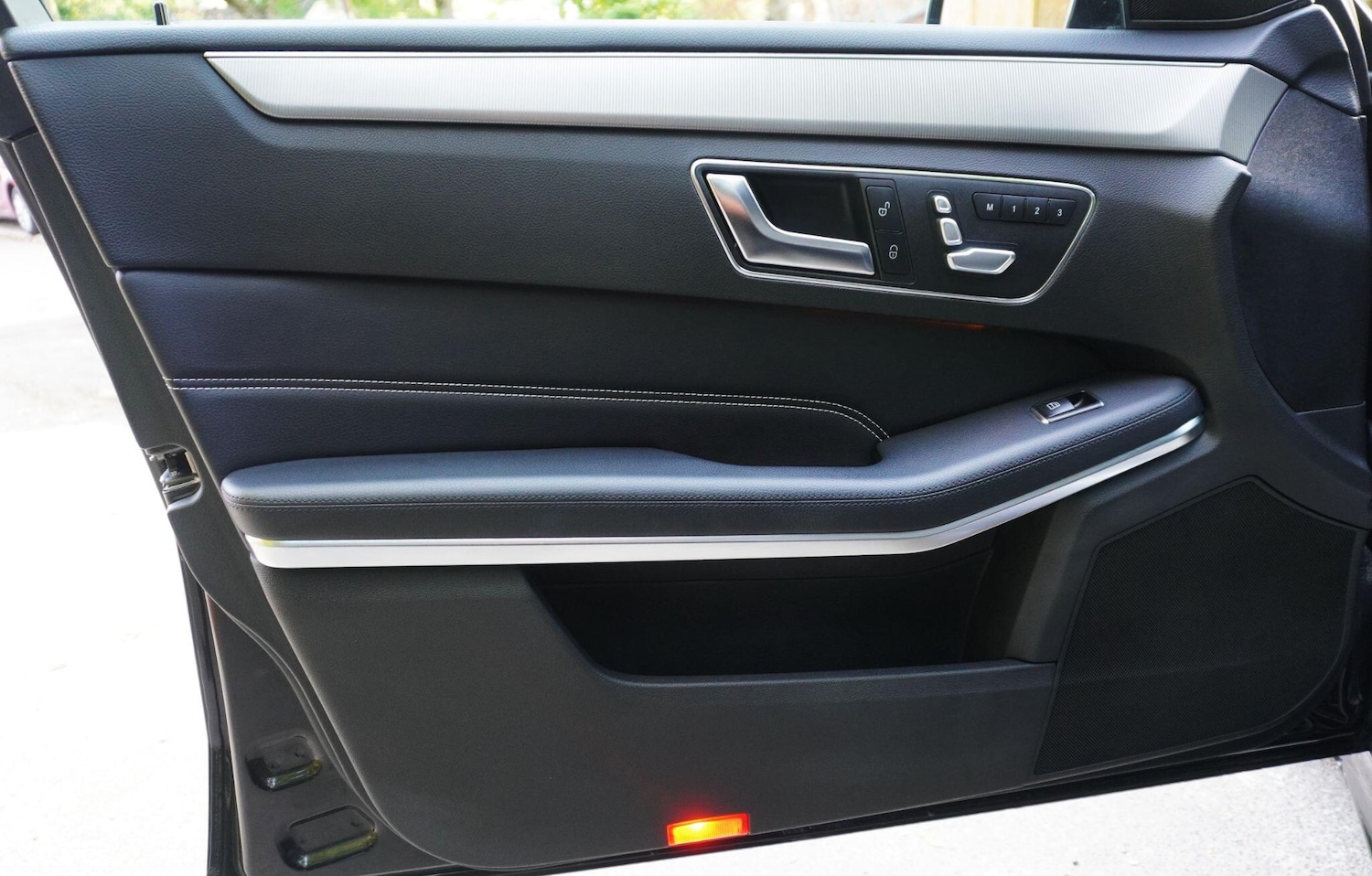 Used Mercedes-Benz E Class 2016 for sale - 76991541: Photo 47