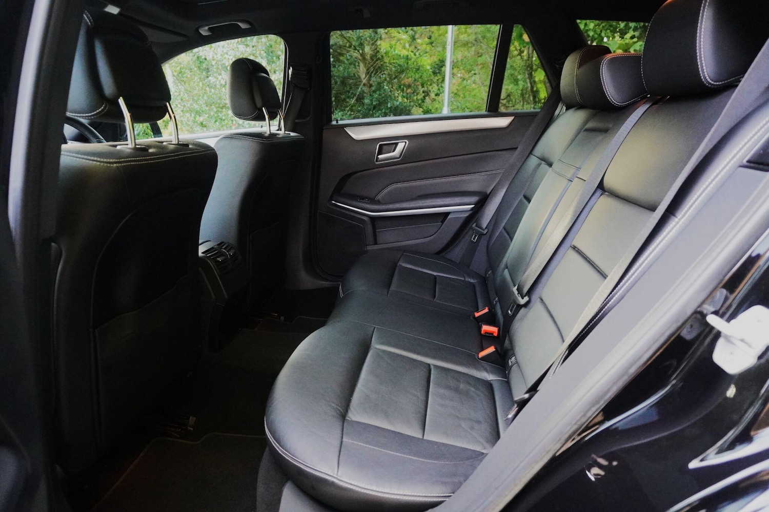 Used Mercedes-Benz E Class 2016 for sale - 76991541: Photo 57