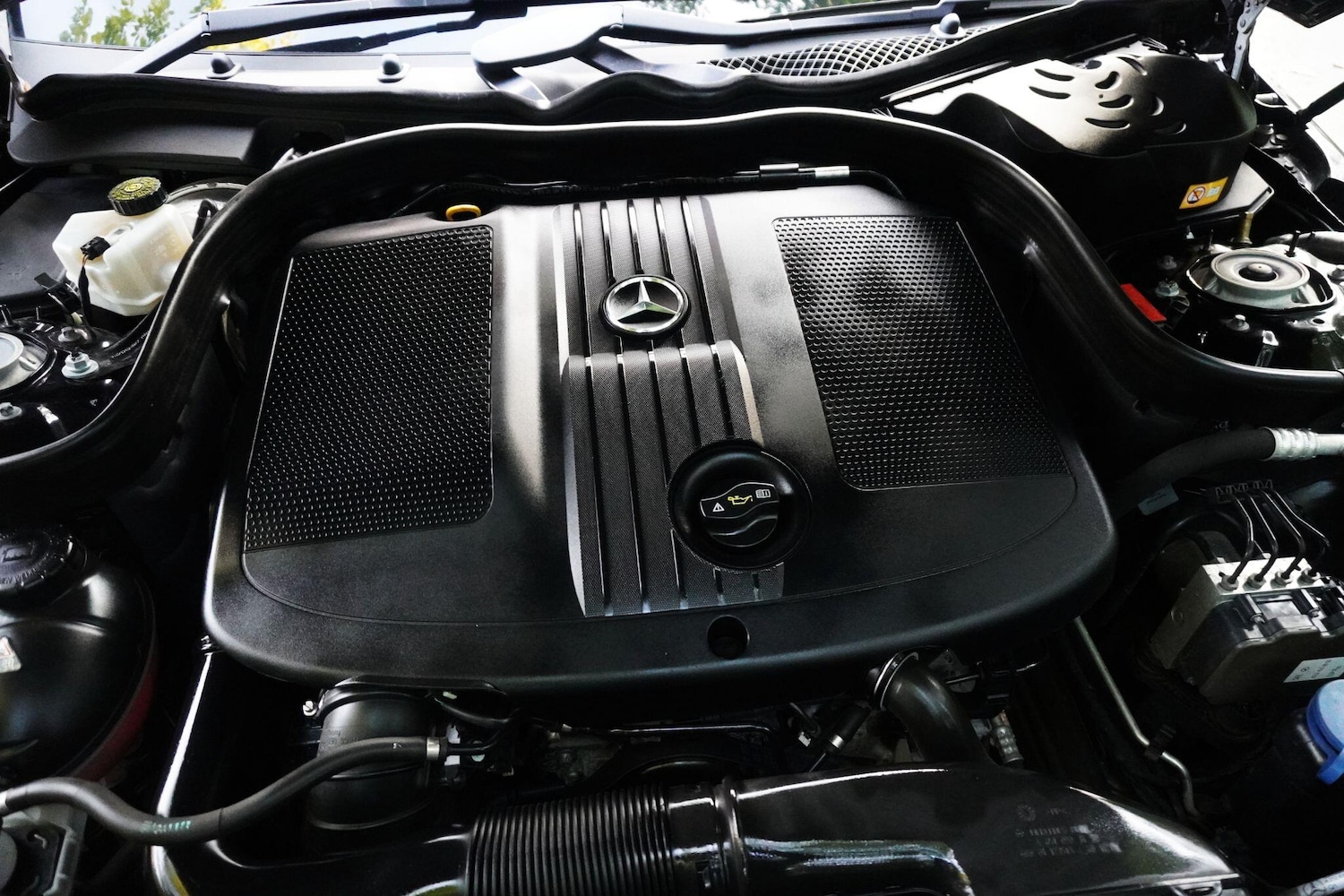 Used Mercedes-Benz E Class 2016 for sale - 76991541: Photo 75