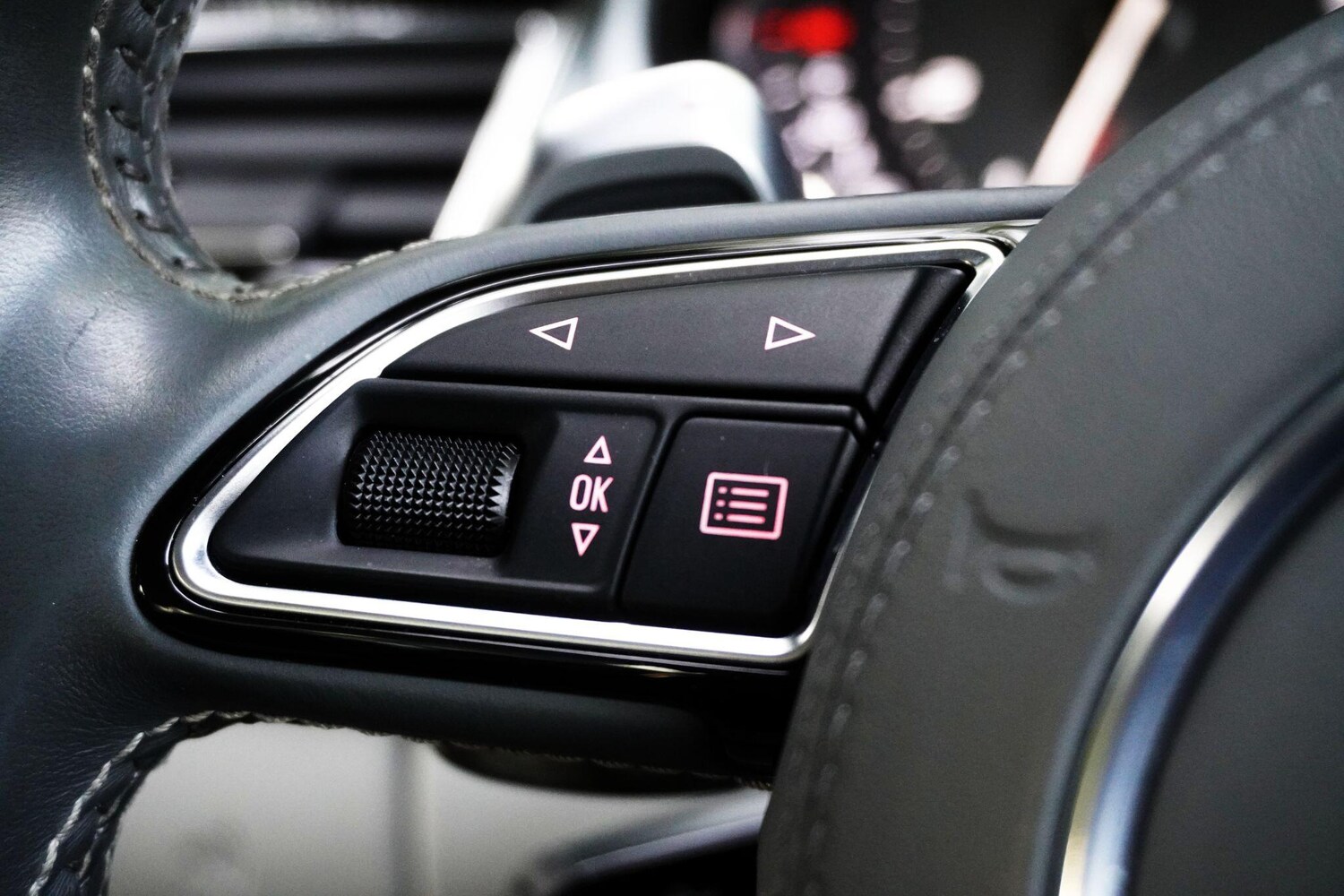 Used Audi A8 2014 for sale - 78062916: Photo 36