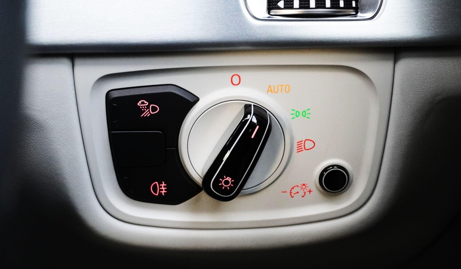 Used Audi A8 2014 for sale - 78062916: Photo 42