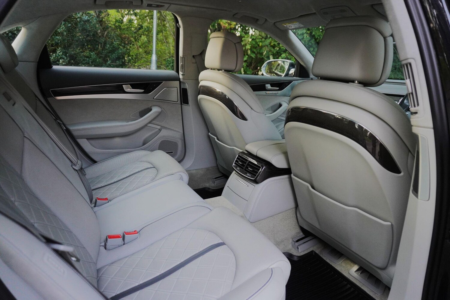 Used Audi A8 2014 for sale - 78062916: Photo 44