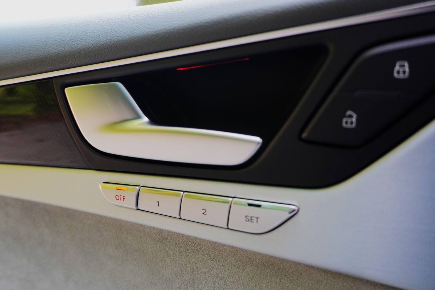 Used Audi A8 2014 for sale - 78062916: Photo 56