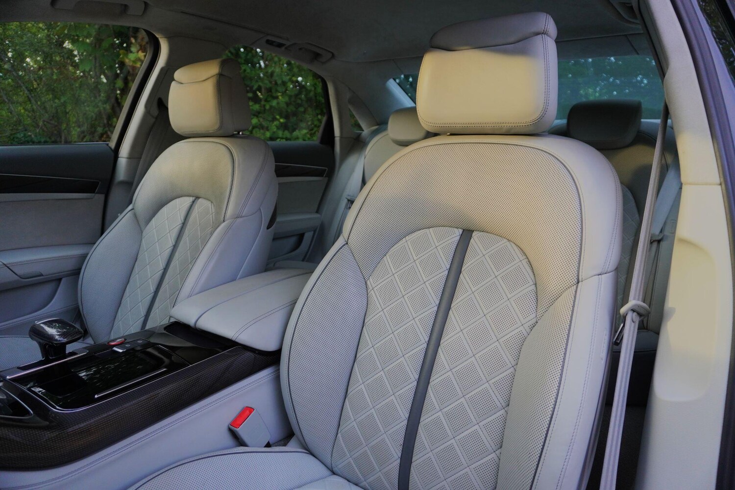 Used Audi A8 2014 for sale - 78062916: Photo 61