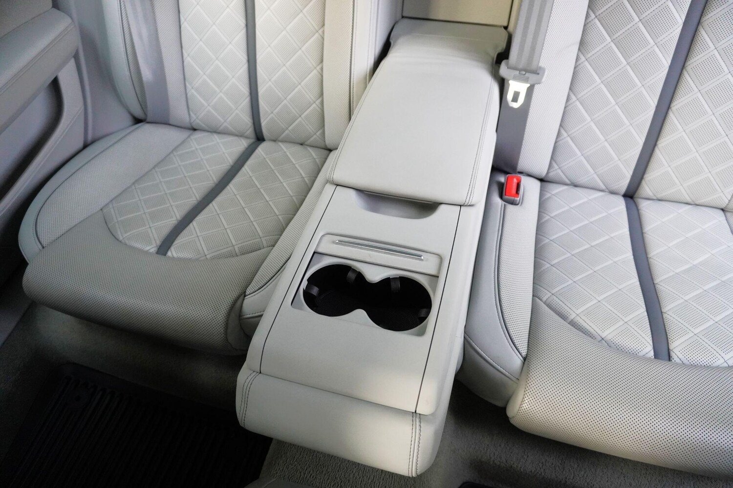 Used Audi A8 2014 for sale - 78062916: Photo 75